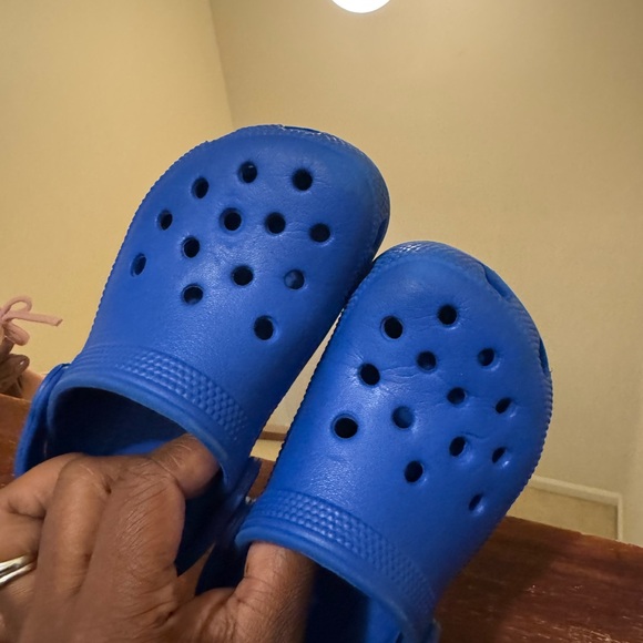 Kids Blue Clogs - Picture 2 of 4